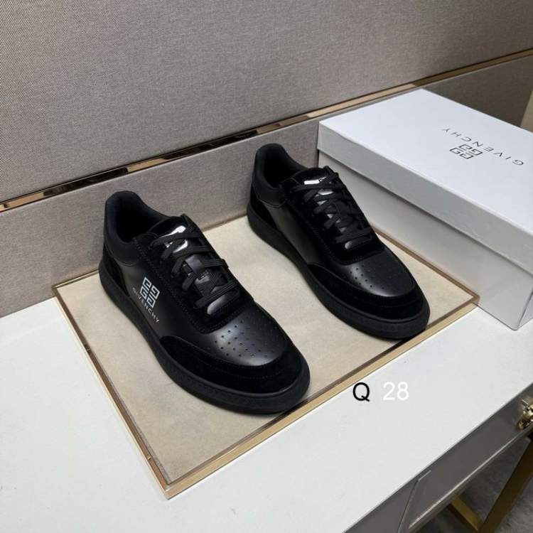 Picture of Givenchy Shoes _SKUGivenchysz35-45N10015756